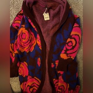 Free People cardigan color wine flowers new with tags